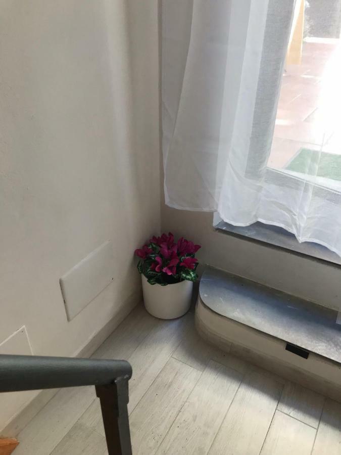 Il Nido - Cozy Studio Apartment In Santa Croce Флоренция Экстерьер фото